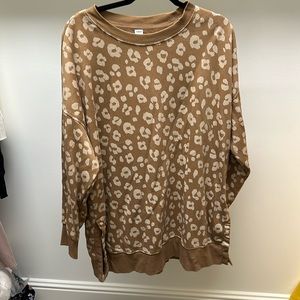Tan leopard print top